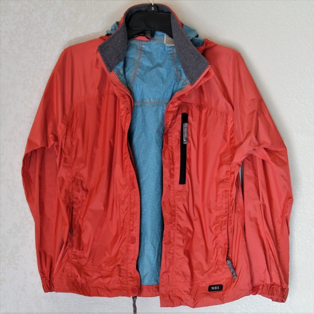 REI Elements Jacket for Kids Size L in Kids